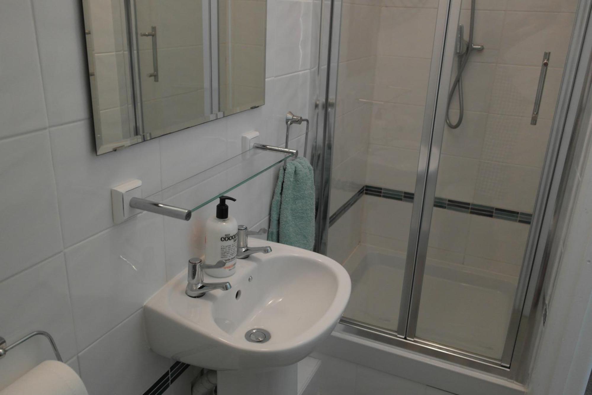 Nettle Bank Bed & Breakfast Lyme Regis Room photo